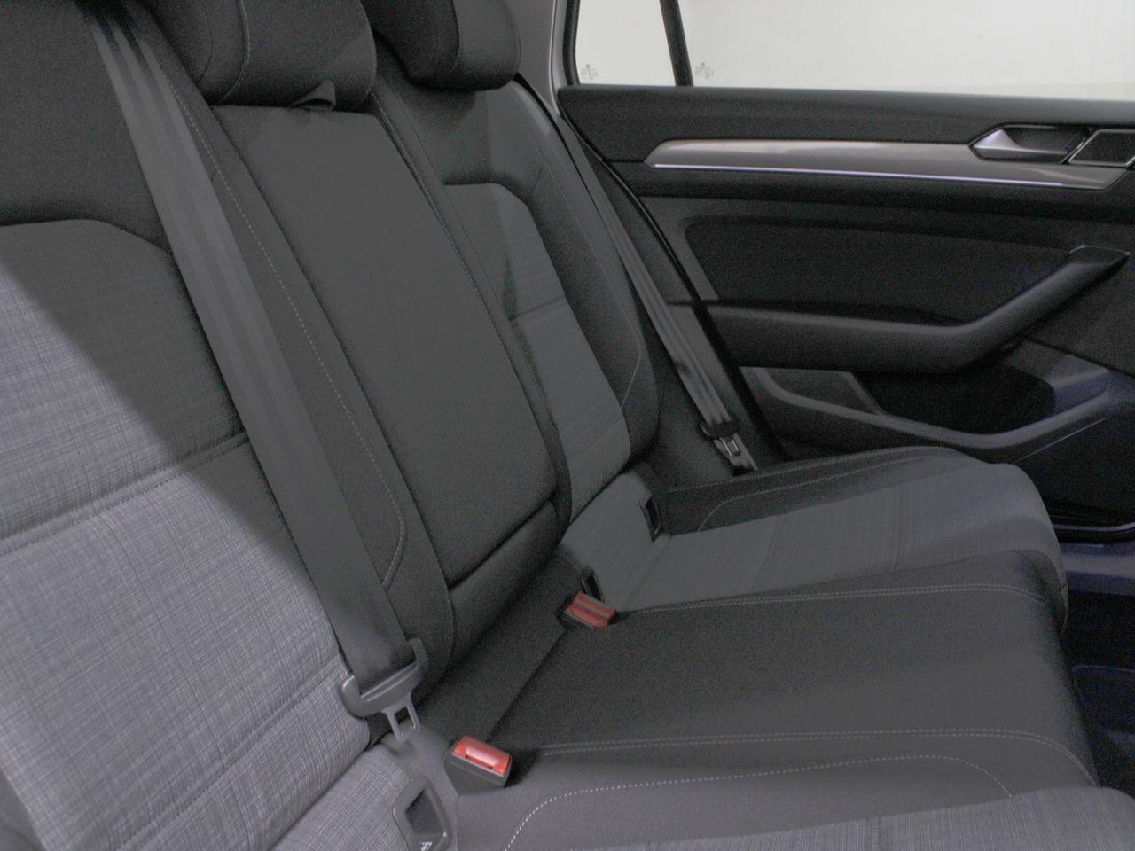 Volkswagen Passat variant 2.0 tdi scr evo 150cv business dsg