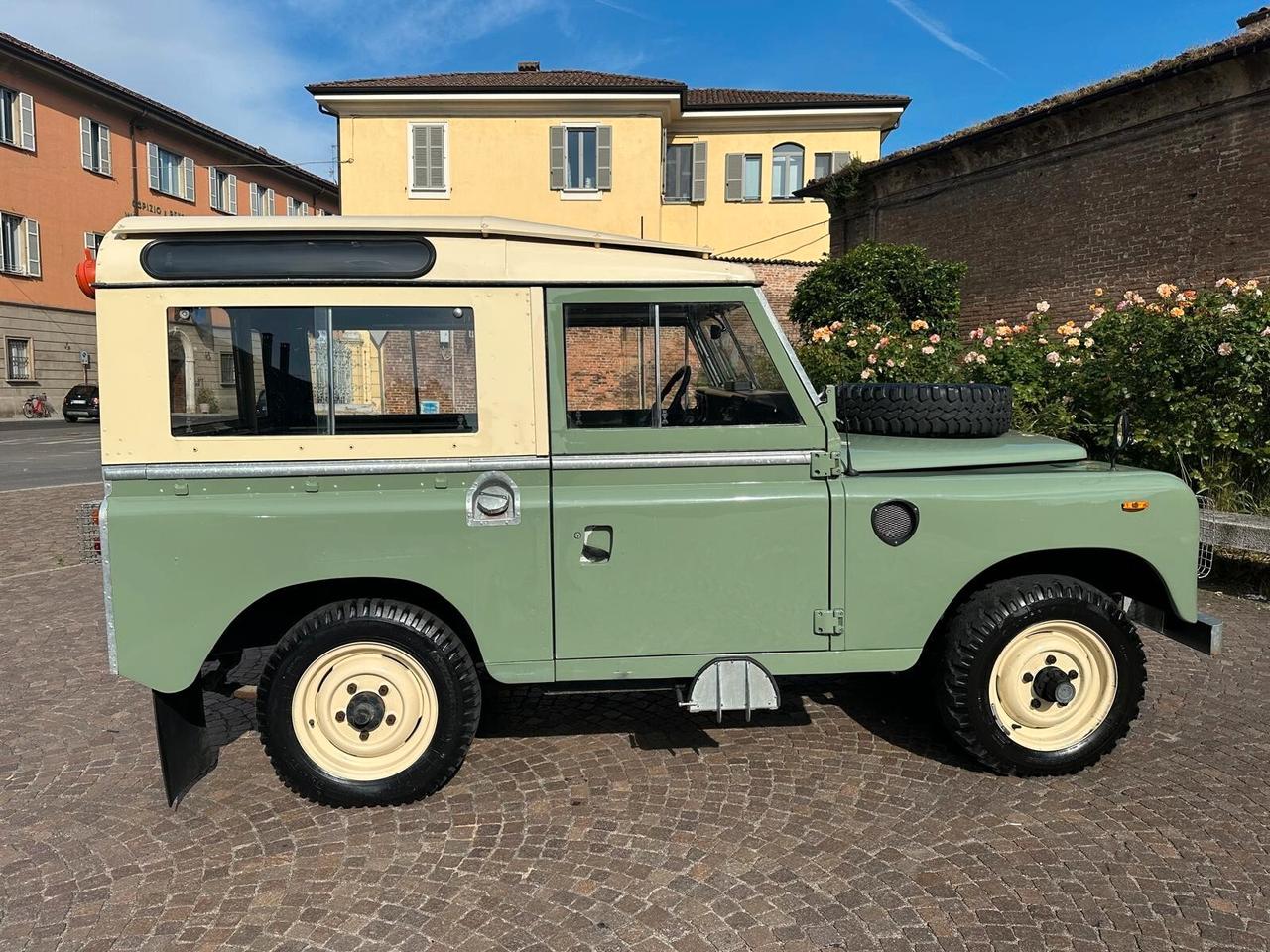 Land Rover Series Defender 88 HARDTOP DIESEL AUTOCARRO