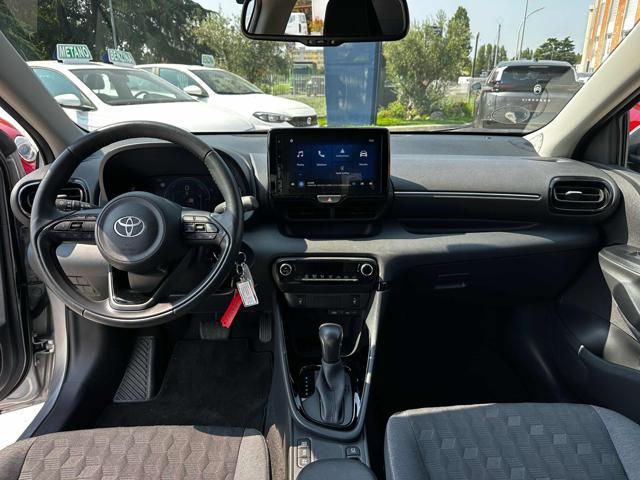 TOYOTA Yaris 1.5 Hybrid 5 porte Trend PARI AL NUOVO