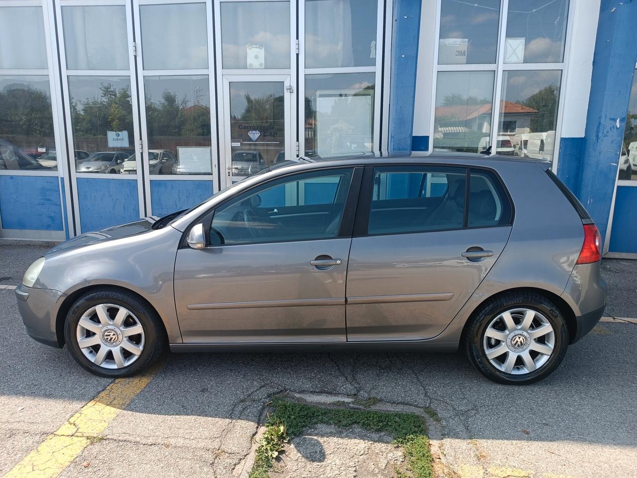 Volkswagen Golf 2.0 16V TDI 4mot. 5p. Sportline