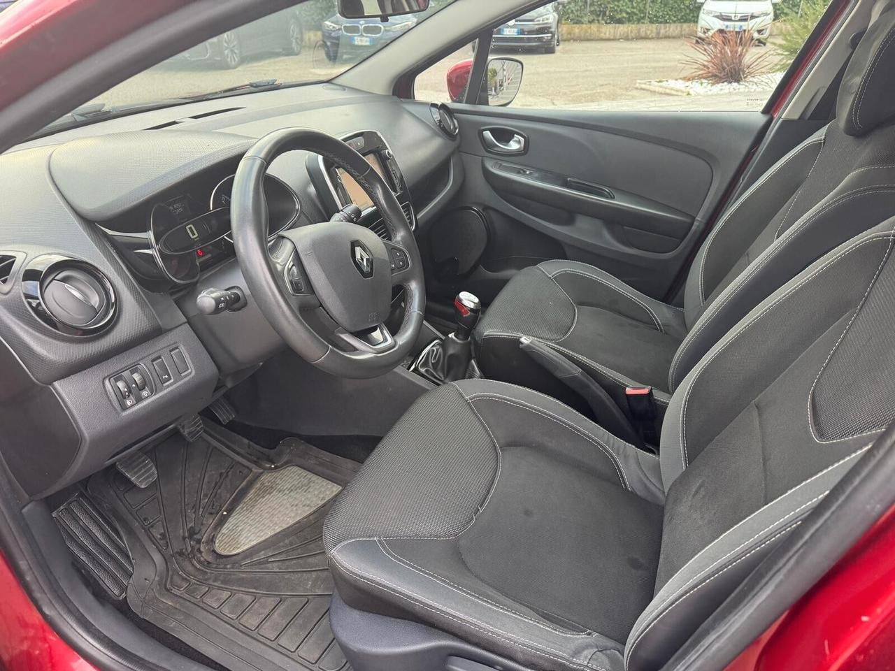 Renault Clio 1.2 75CV 5 porte Intens