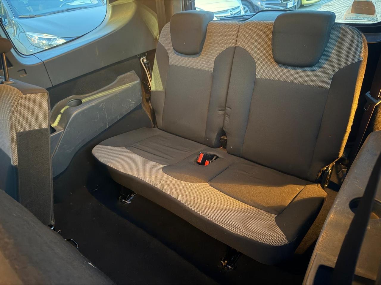Dacia Lodgy 1.5 dCi 8V 90CV Start&Stop 7 posti Ambiance