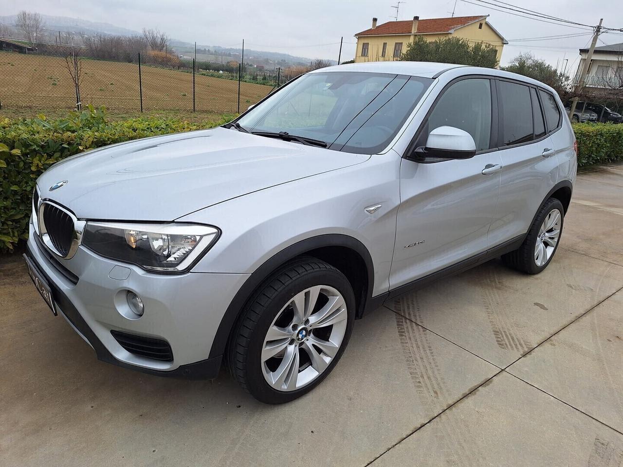 BMW X3 2.0 Xdive , Automatica Navi , Sensori