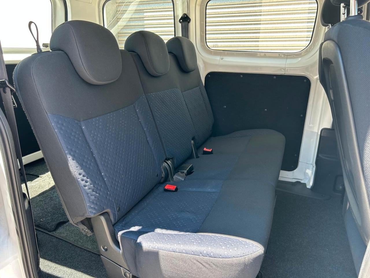 Nissan NV200 1.5 DCI 90Cv 5POSTI Km98.000-2012