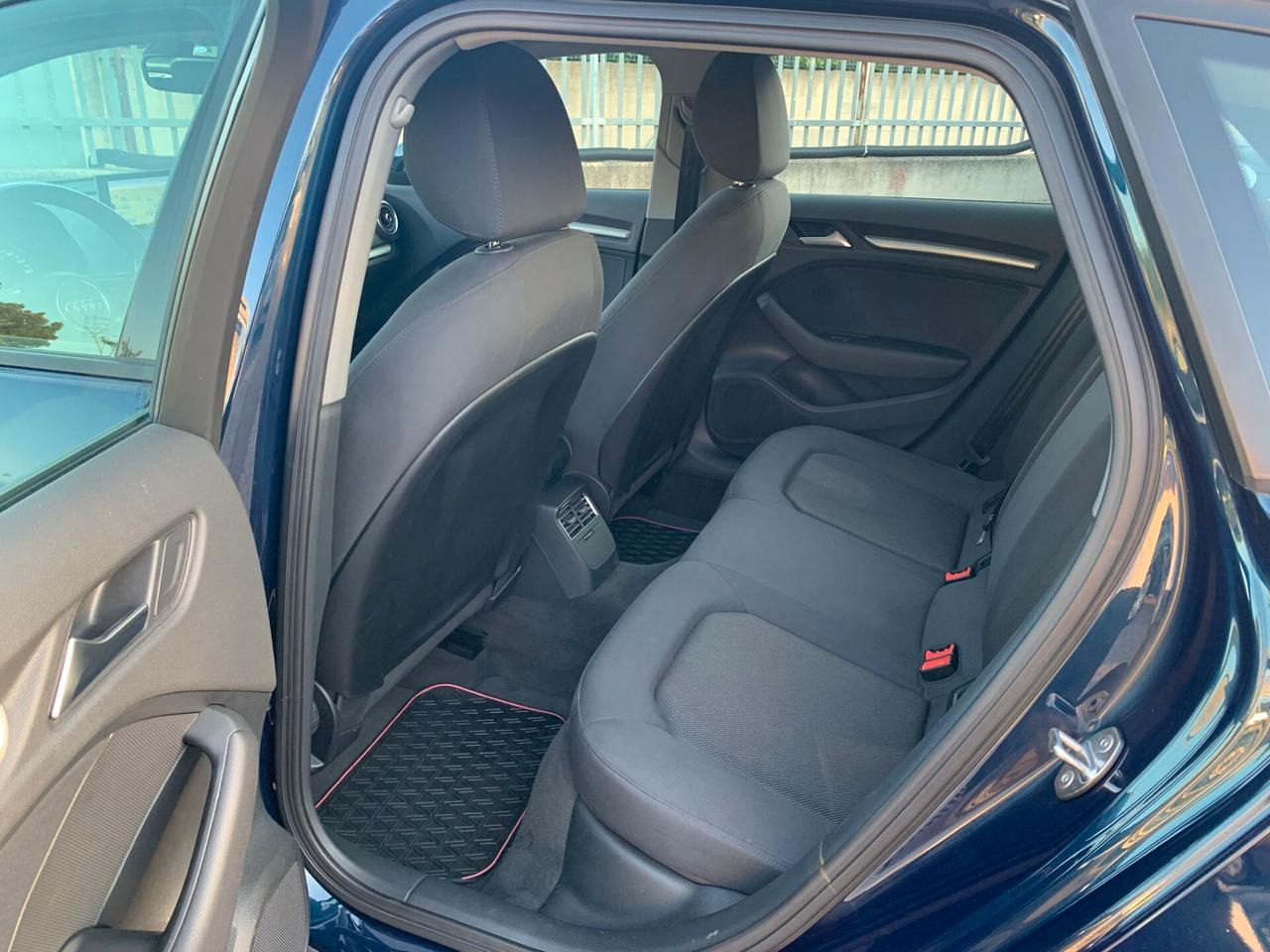 Audi A3 SPB 30 TDI BUSINESS ! NEW NEOPATENTATI OK !