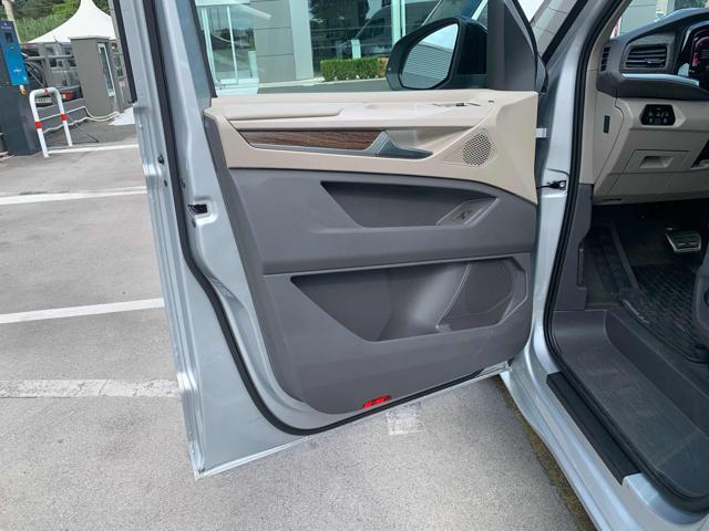 VOLKSWAGEN Multivan 2.0 TDI 150CV DSG Style