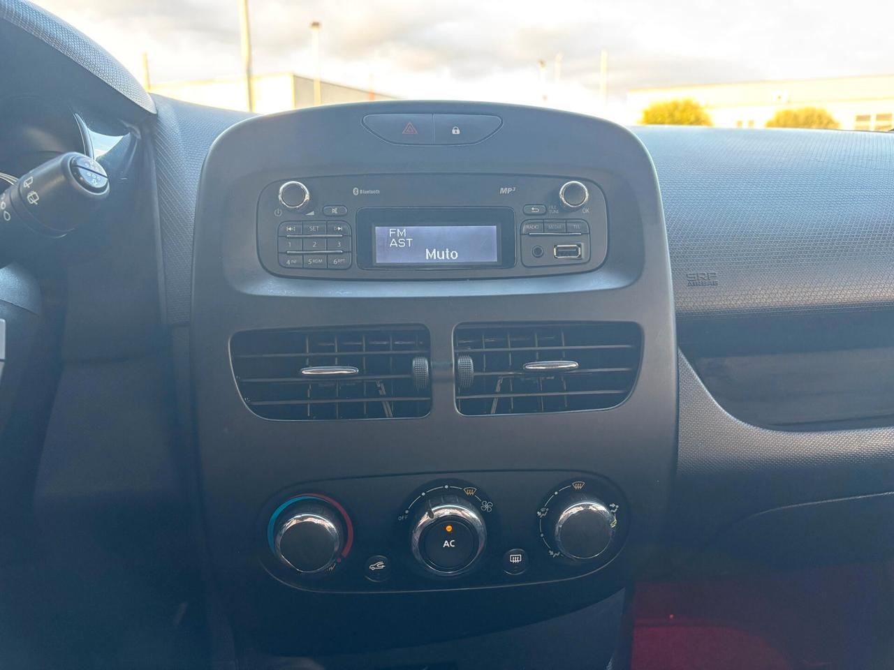 Renault Clio 1.5 dCi 8V 75CV 5 porte Costume National