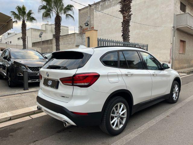 BMW X1 sDrive18d Aut. Advantage *FullLED*