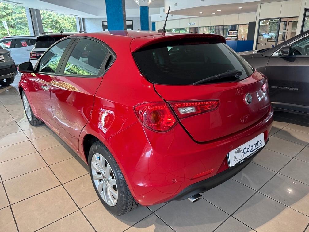 Alfa Romeo Giulietta 1.6 jtdm 120cv Navi Led 16" Neopat