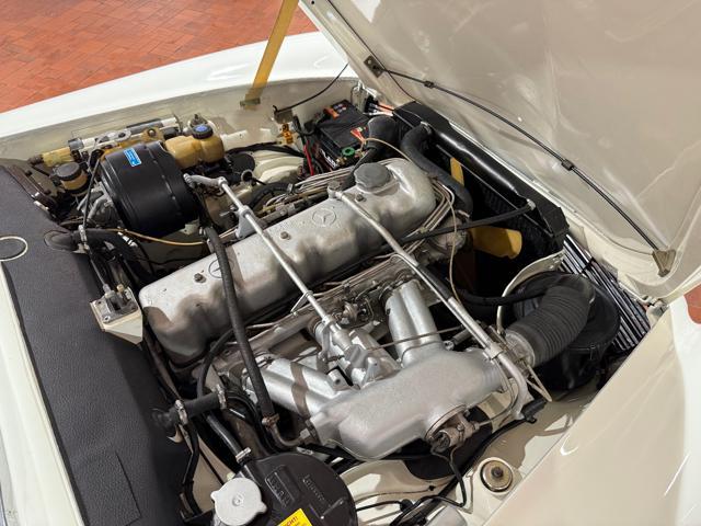 MERCEDES-BENZ SL 230 ISCRITTA ASI - HARDTOP NERO - RESTAURATA