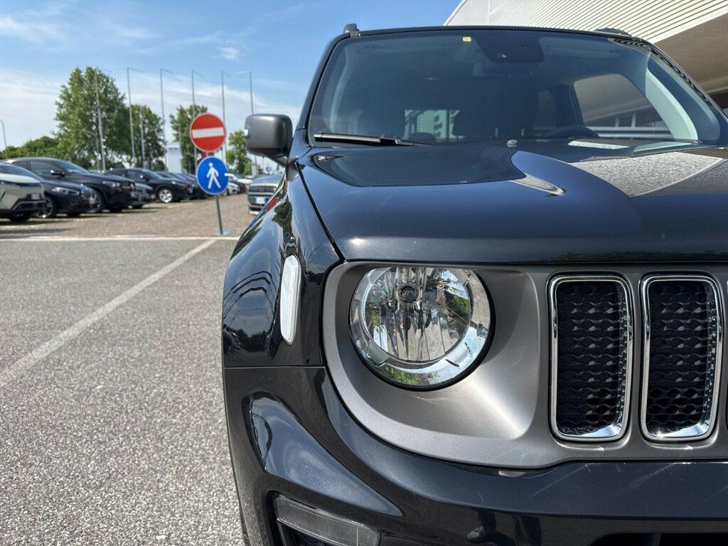 Jeep Renegade 1.3 T4 Limited 2WD DDCT