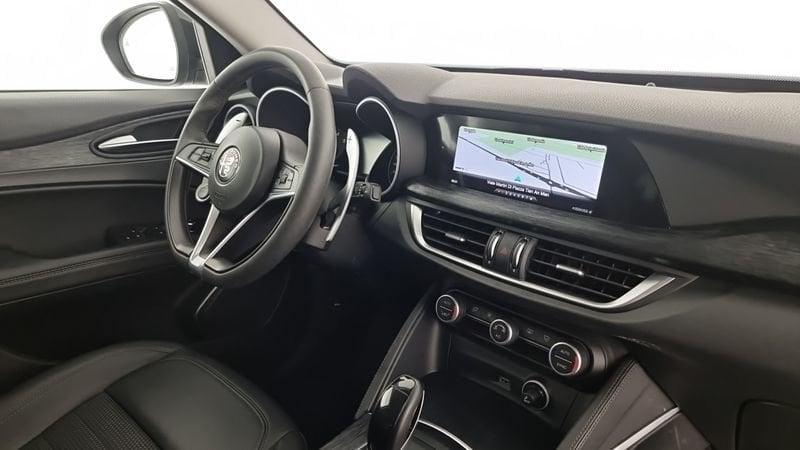 Alfa Romeo Stelvio 2.2 T B-Tech 210 CV AT8 Q4