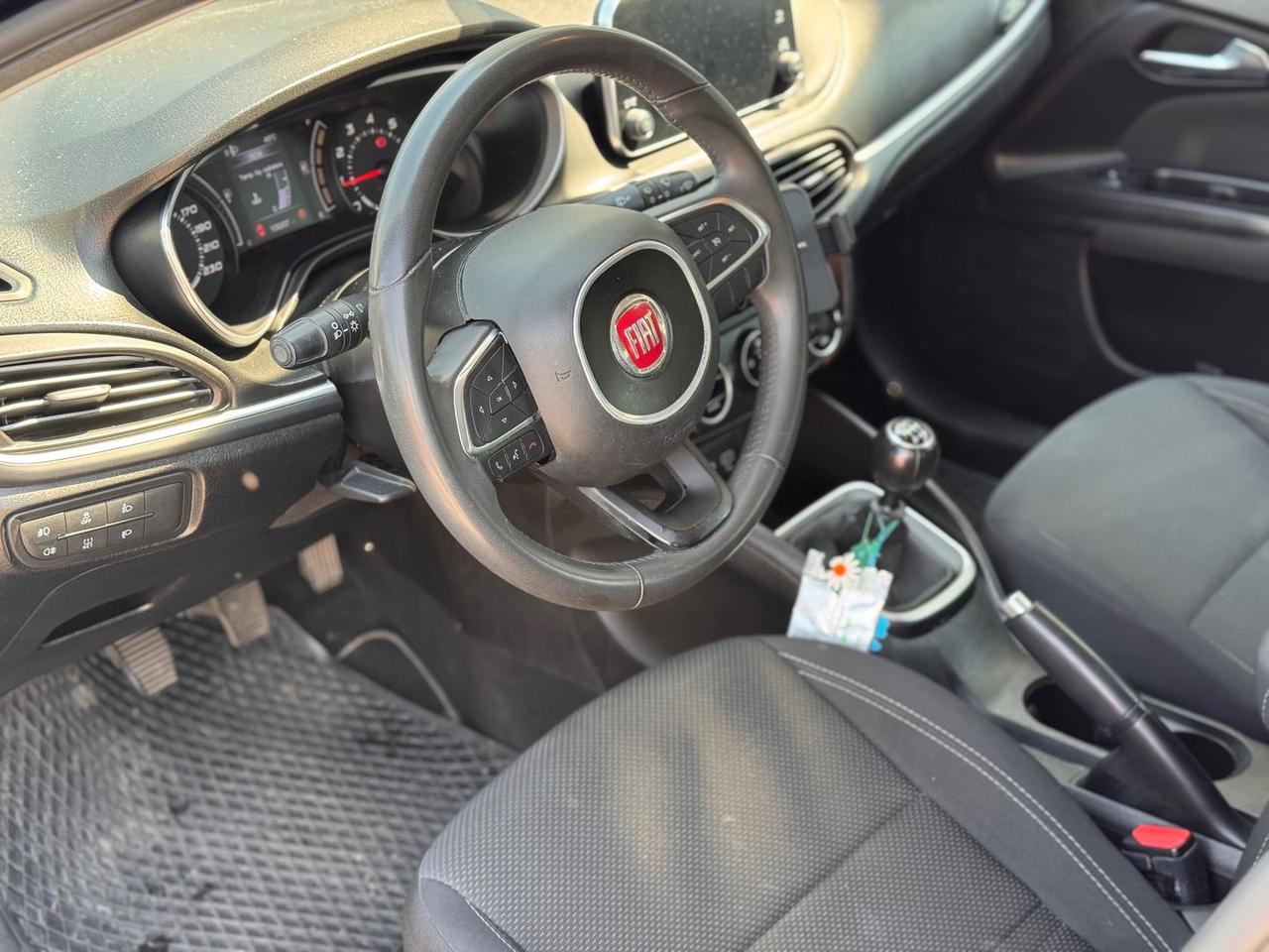 Fiat Tipo Lounge 1.4 Turbo LPG #11436