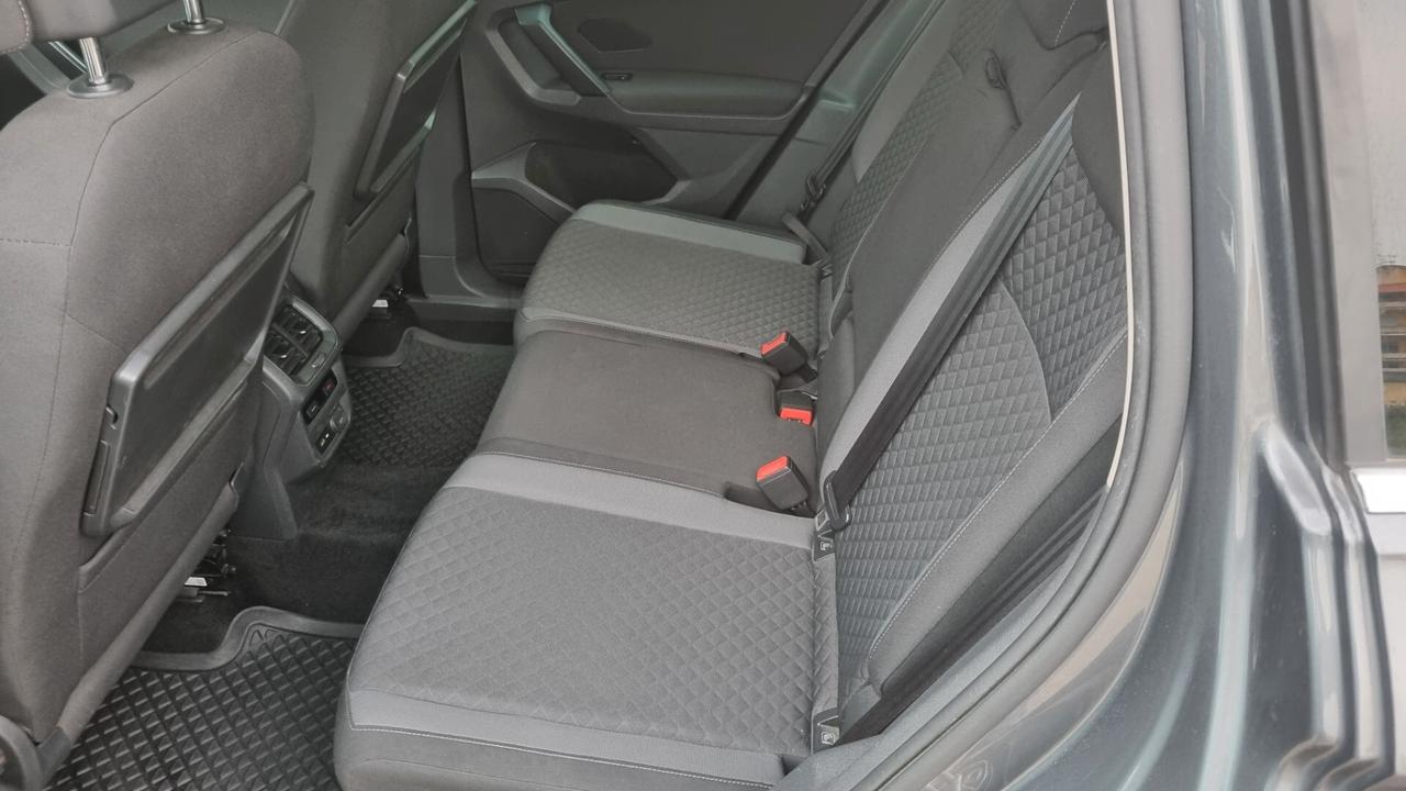 Volkswagen Tiguan R line 2.0 TDI 150 cv Dsg