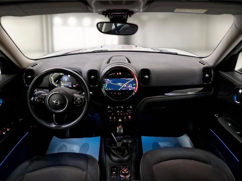 MINI COOPER SE COUNTRYMAN ALL4 Business autom.