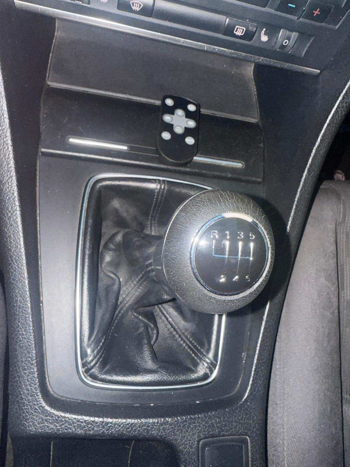 Audi A4 BERLINA MANUALE