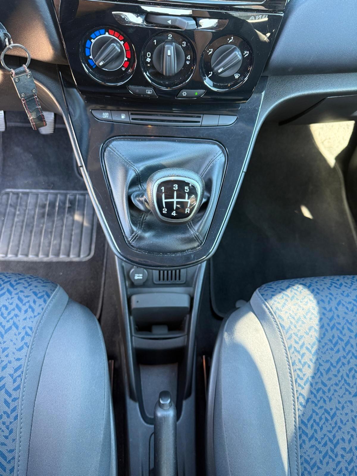 Lancia Ypsilon 1.2 69 CV 5 porte GPL Ecochic NESSUN VINCOLO