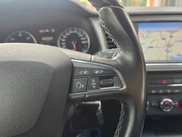 SEAT Leon 1.6 TDI 115 CV ST Style LED Navi ACC Radar SensPAR