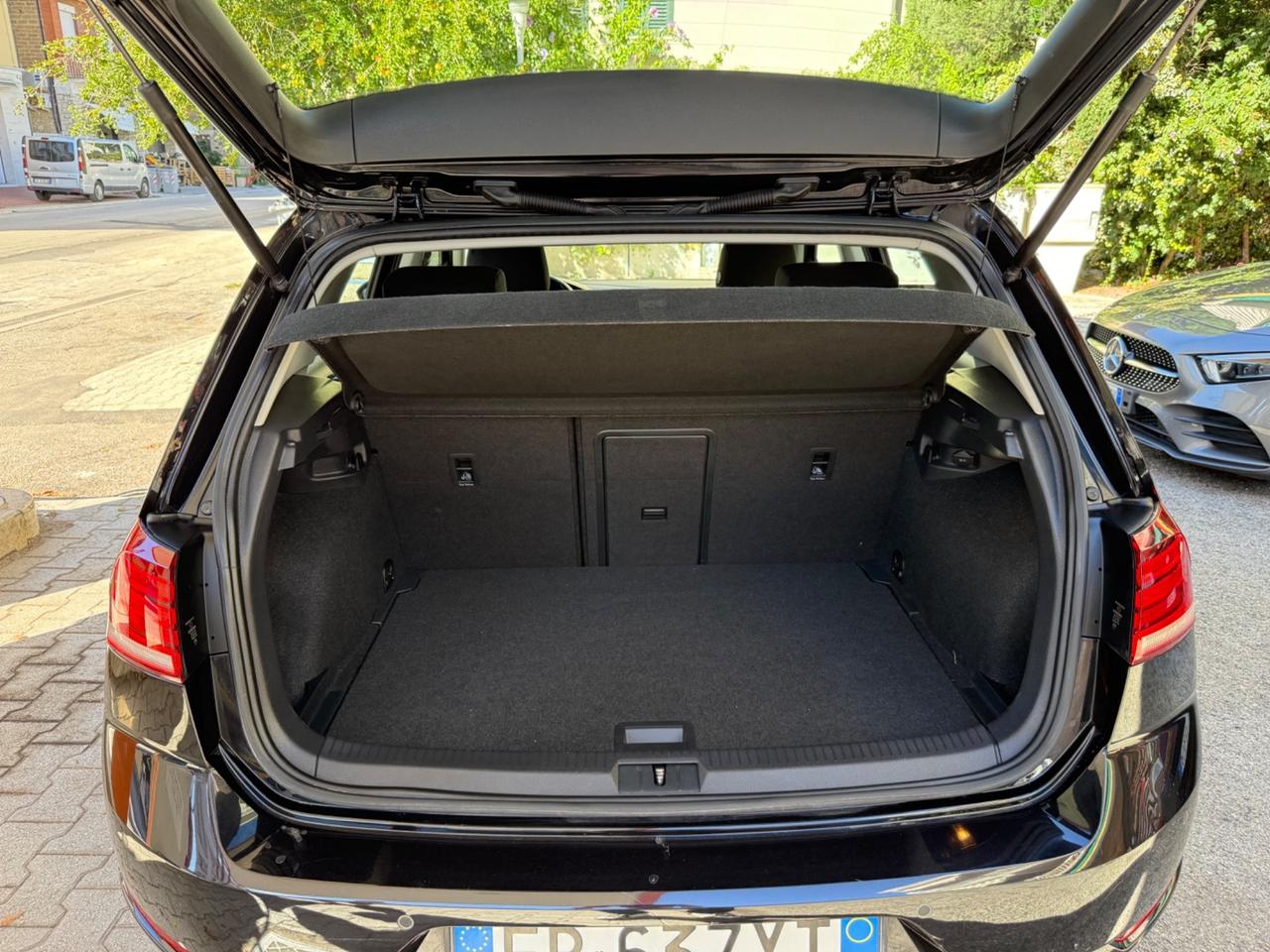 Volkswagen Golf 1.0 TSI 115 CV 5p. Sport BlueMotion Technology