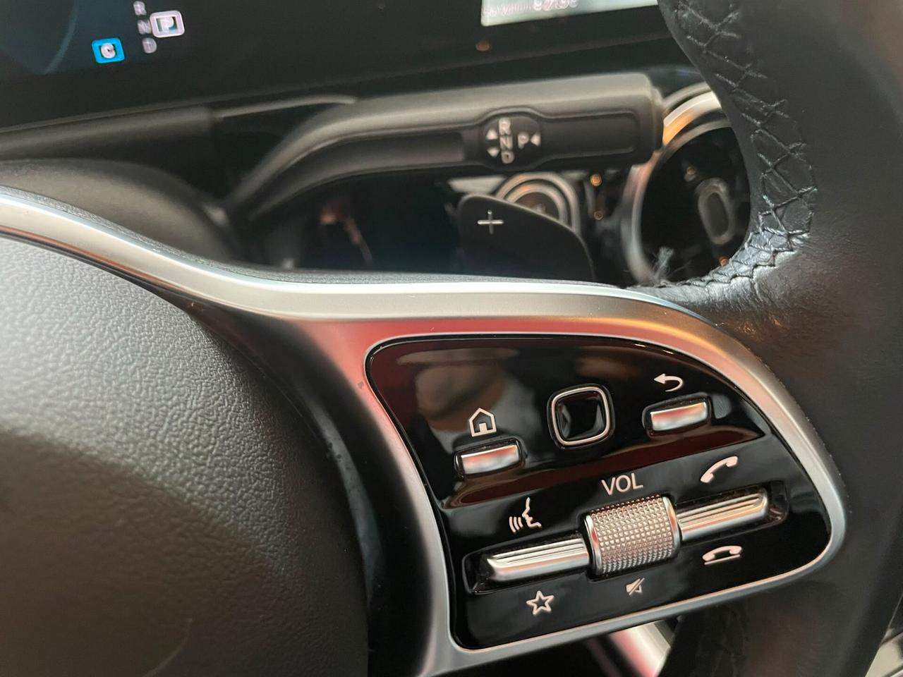 MERCEDES GLA 200d SPORT 150cv AUT