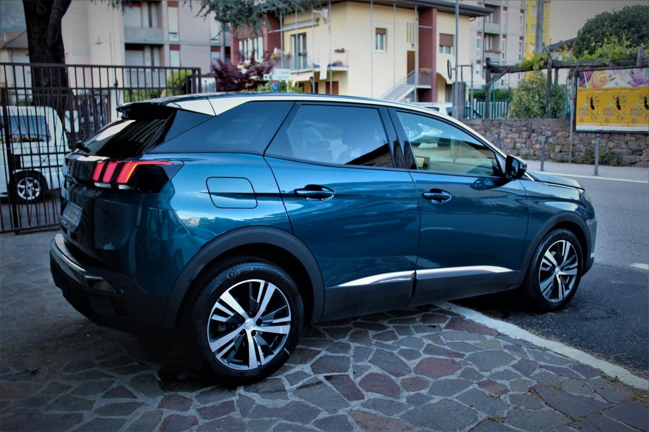 Peugeot 3008 BlueHDi 130 S&S EAT8 Allure Pack 71.000 km
