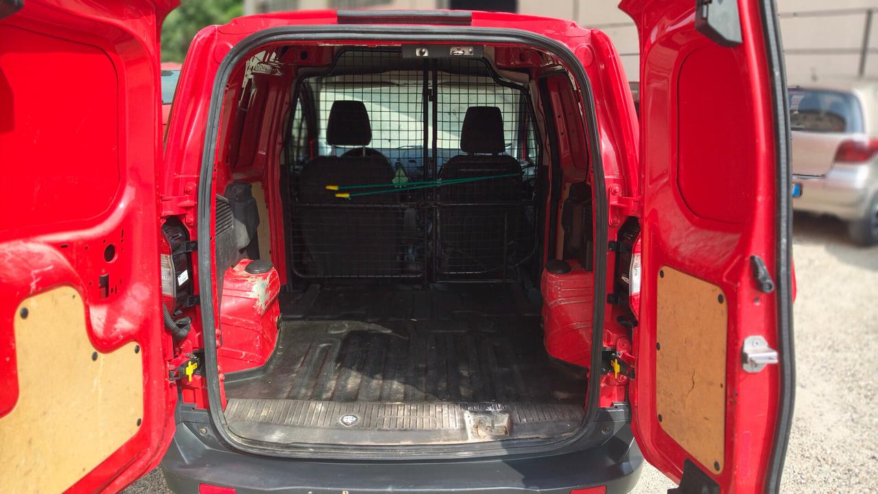 Ford Transit Courier 1.5 TDCi 75CV Titanium