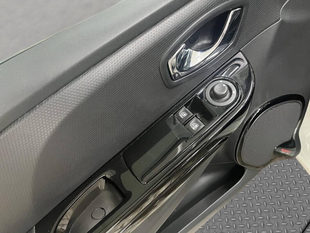 Renault Clio 5p 1.5 dci 75cv Live 2013