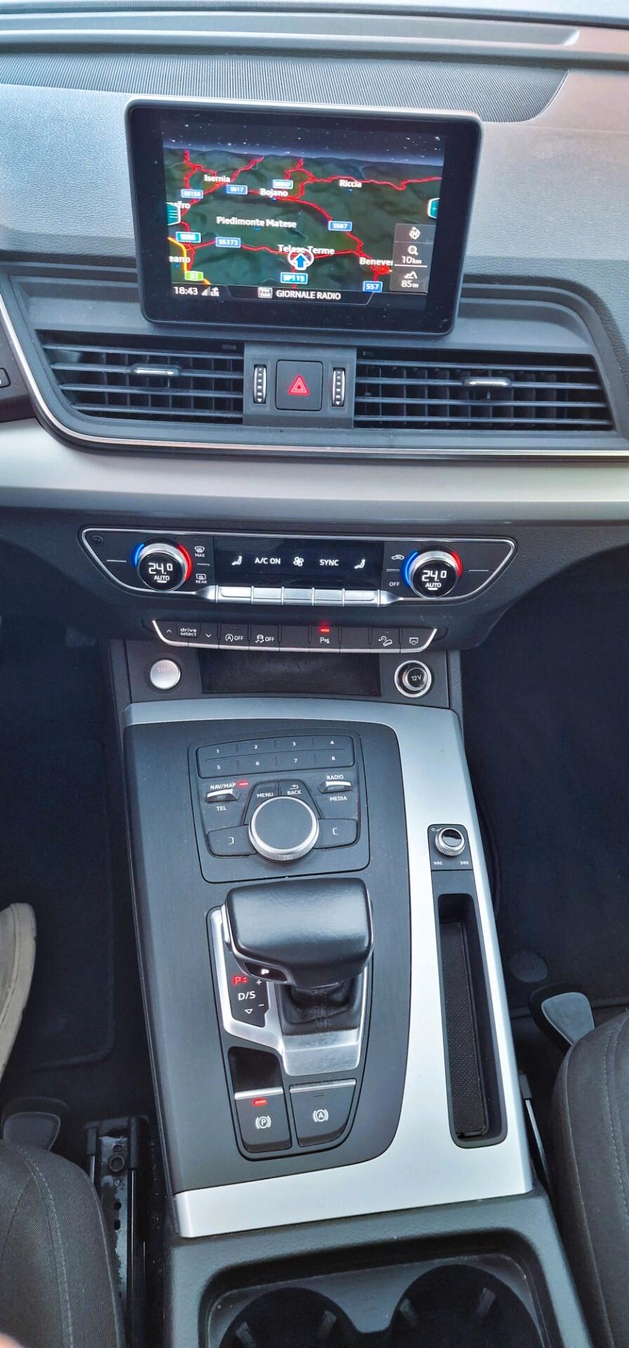 Audi Q5 30 TDI S tronic Business