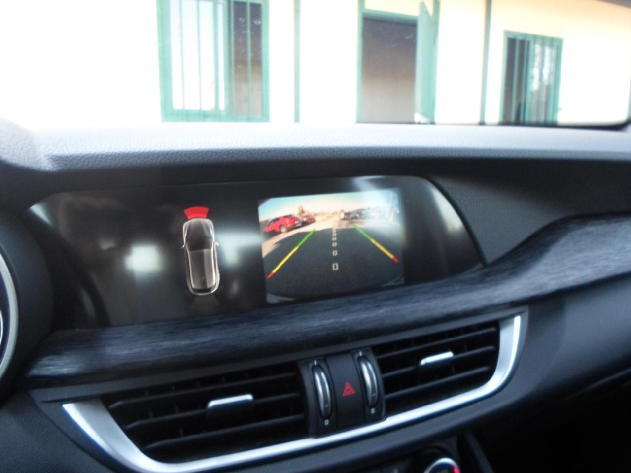 Alfa Romeo Stelvio 2.2 Turbodiesel 190 CV AT8 Q4 Business