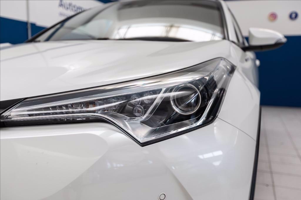 TOYOTA C-HR 1.8h Lounge 2wd e-cvt del 2017