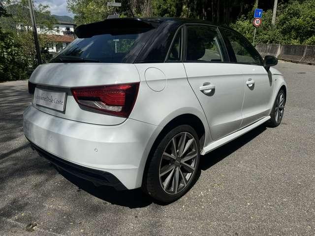 Audi A1 Sportback 1.6 tdi S line neopatentati