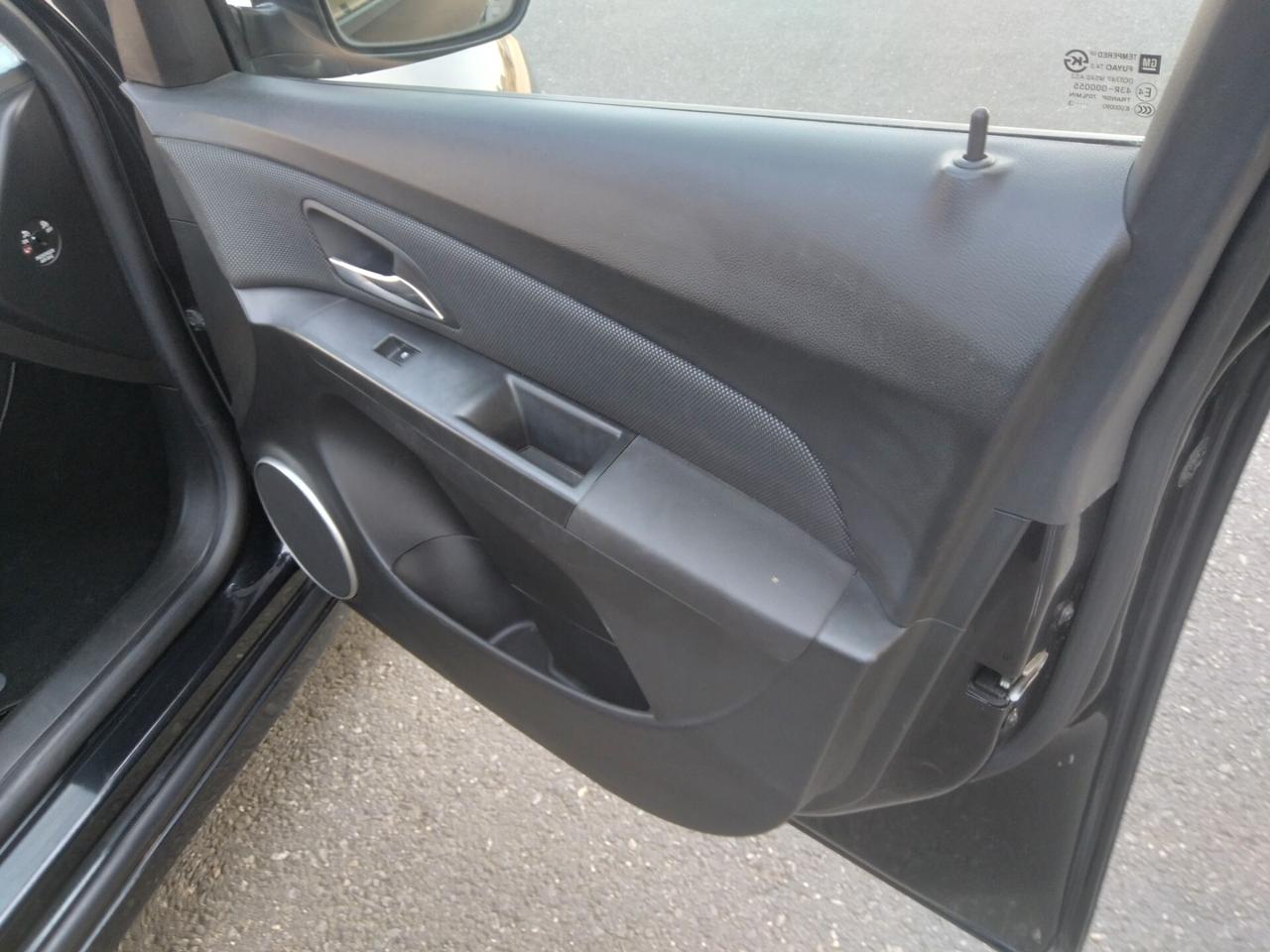 Chevrolet Cruze 1.8 141cv 5 porte LT GPL xneopatentati