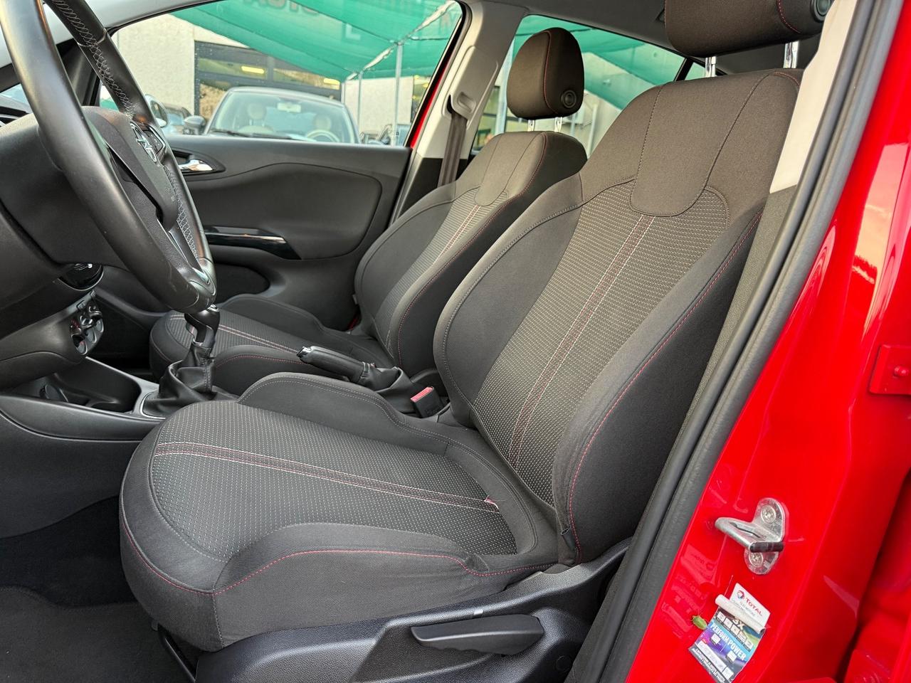 Opel Corsa 1.4 90CV GPL Tech 5 porte Black Edition Bicolor