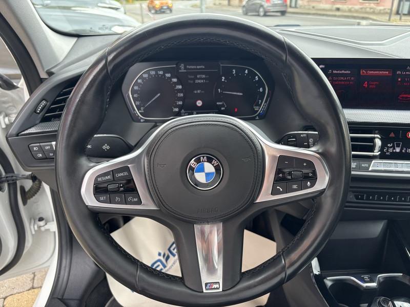 BMW 118 i Advantage 140cv auto FULL LED-NAVI-18"