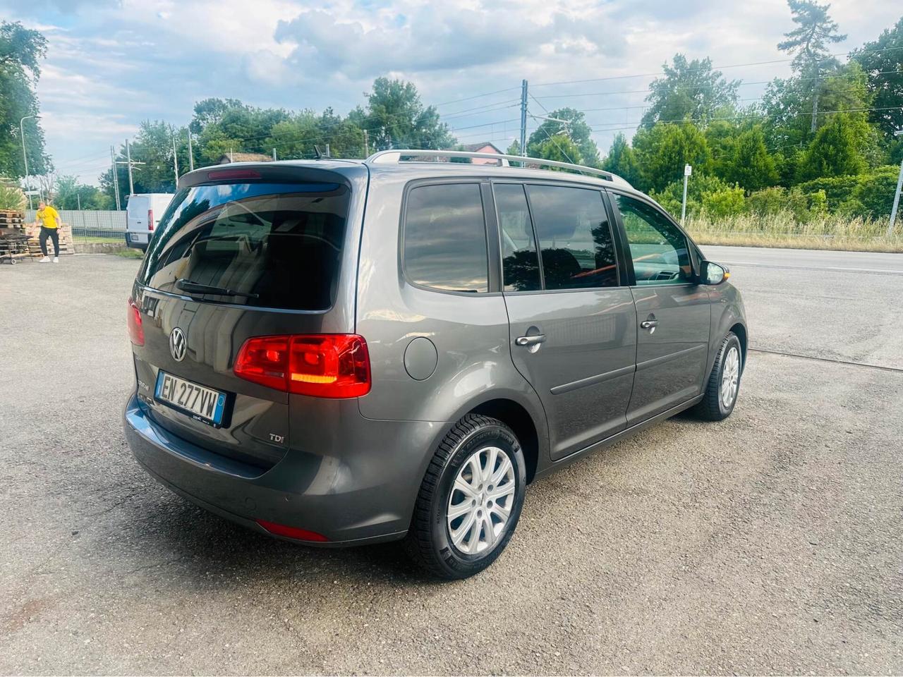 Volkswagen Touran Business 1.6 TDI Comfortline 7 Posti