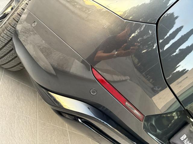 LAND ROVER Range Rover Sport 3.0D l6 300 CV Dynamic HSE TETTO.