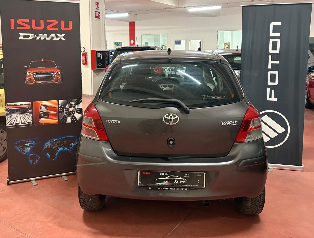 TOYOTA YARIS Benzina 1300 CV 101 EURO 5B Km 87.106 LUCI LED garanzia 12 mesi X NEOPATENTATI