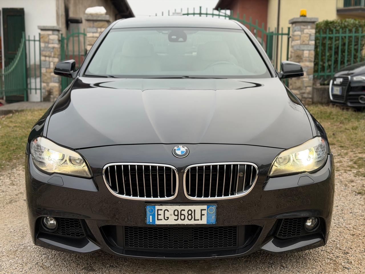 Bmw 550i MSPORT PELLE NAVI PRO KMCERT UNICOPR