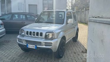 SUZUKI Jimny 1.3i 16V cat 4WD JX