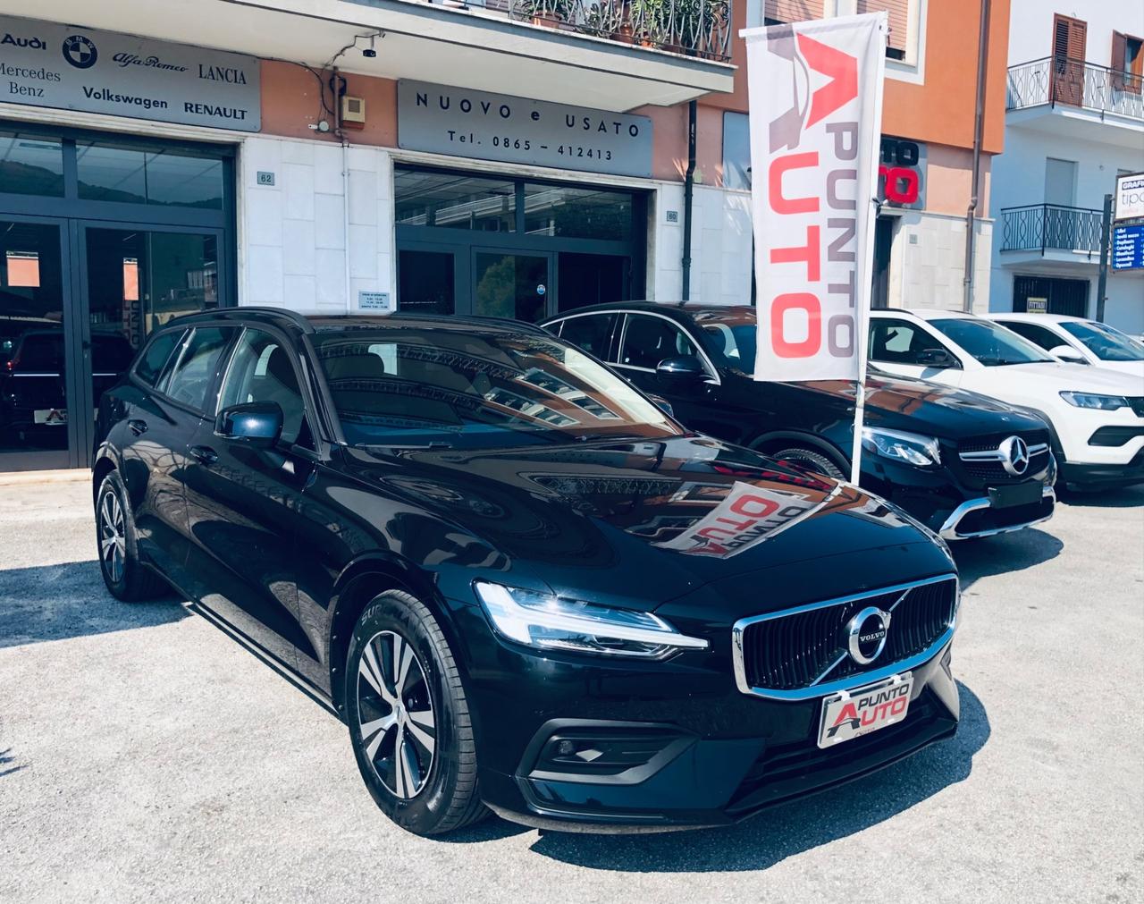 VOLVO V60 D3 Geartronic COCKPIT- CARPLAY