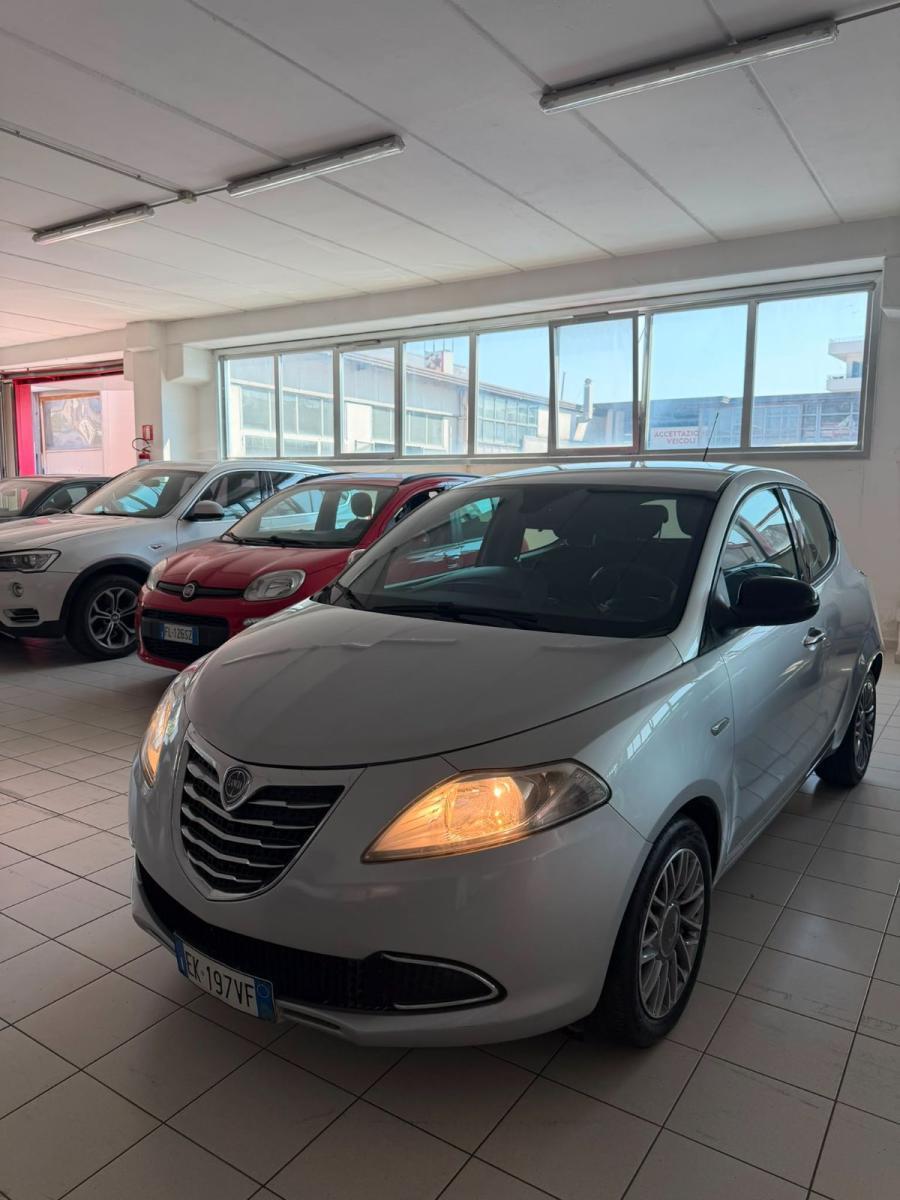 LANCIA - Ypsilon - 0.9 Twinair 85 CV 5p. S&S Silver