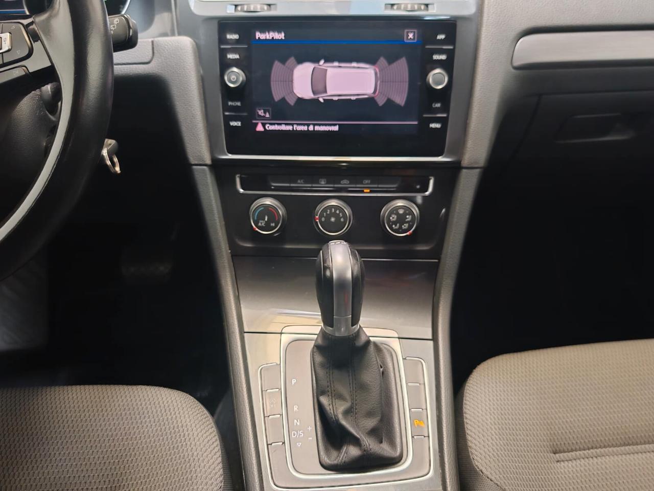 Volkswagen Golf Variant 1.6 TDI 115 CV DSG Executive BlueMotion Tech.