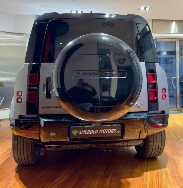 LAND ROVER Defender 110 3.0D I6 200 CV AWD Auto X-Dynamic SE