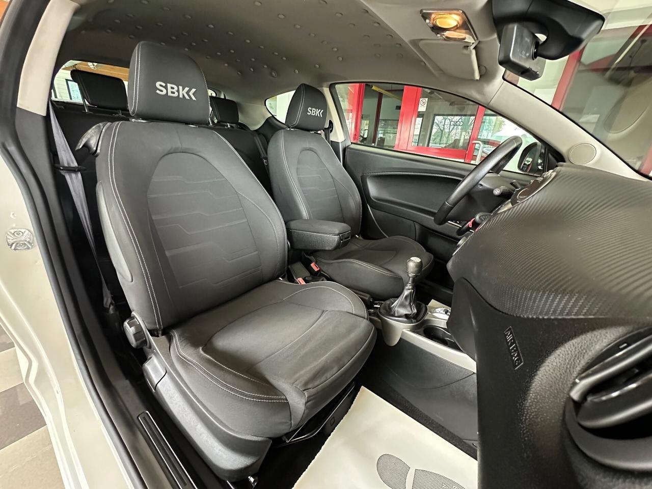 Alfa Romeo MiTo 1.4 T 105CV M.air S&S Distinctive