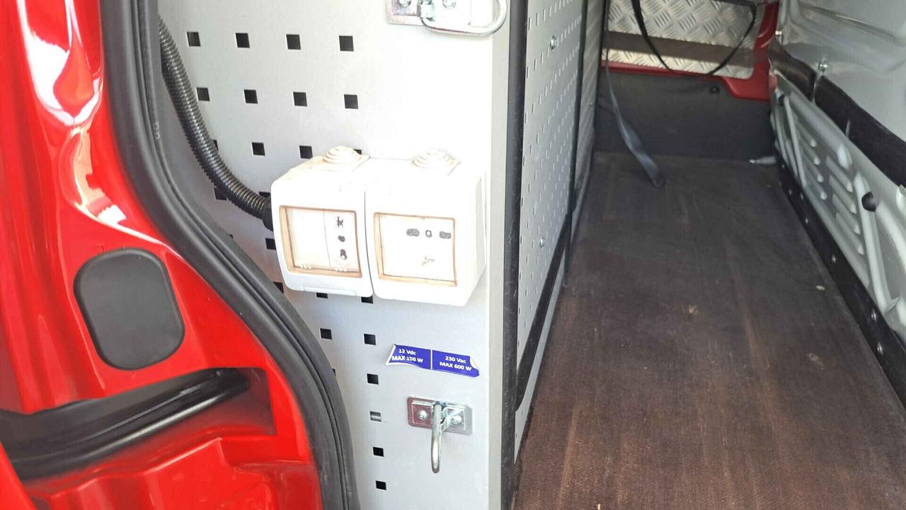 Fiat Fiorino 1.3 MJT 95CV Cargo