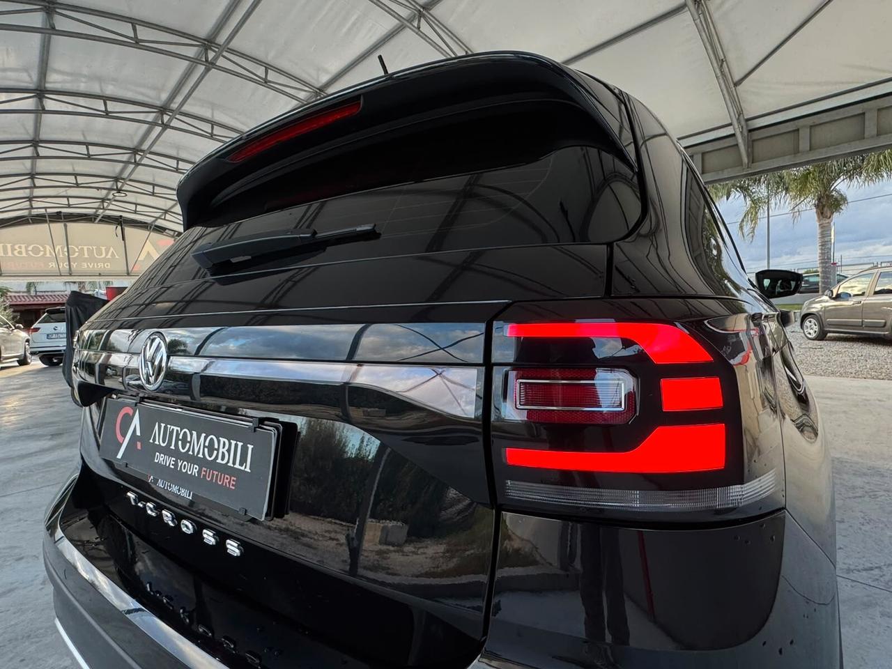 Volkswagen T-Cross 1.6 TDI DSG SCR Style BMT