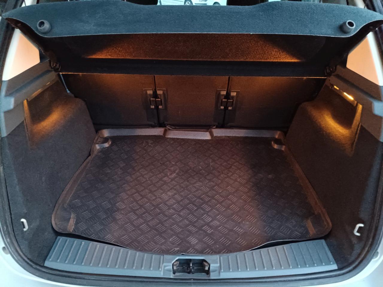 Ford C-Max 1.6 TDCi 115CV Titanium