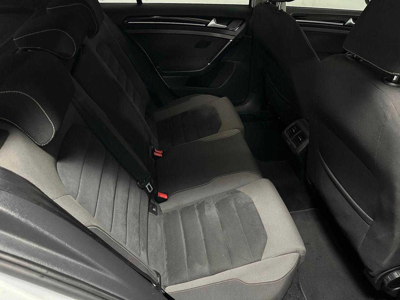 Volkswagen Golf 7 2.0 TDI 150CV Highline BlueMotion Tech