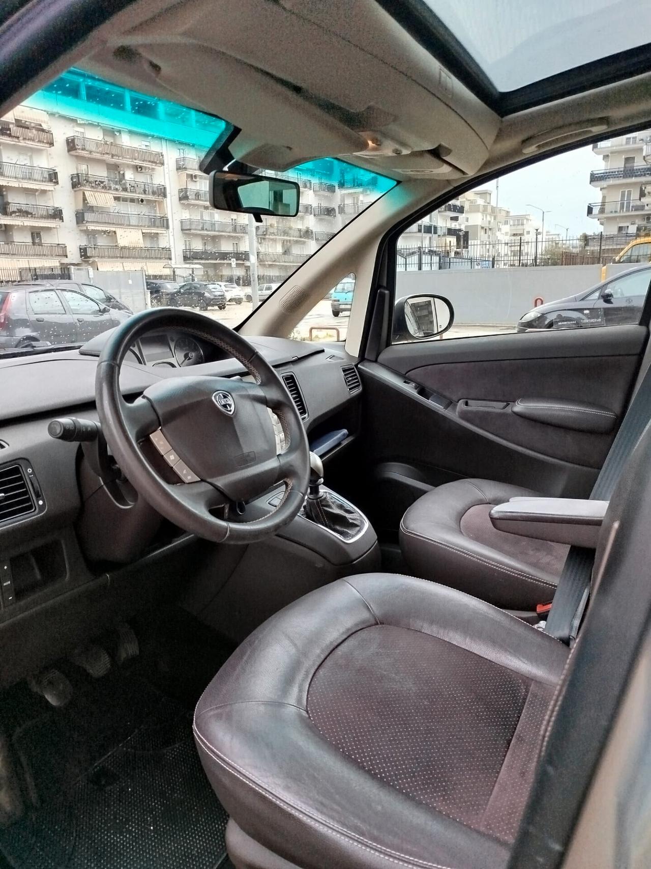 Lancia MUSA 1.4 16V EURO 5 S&S Platino