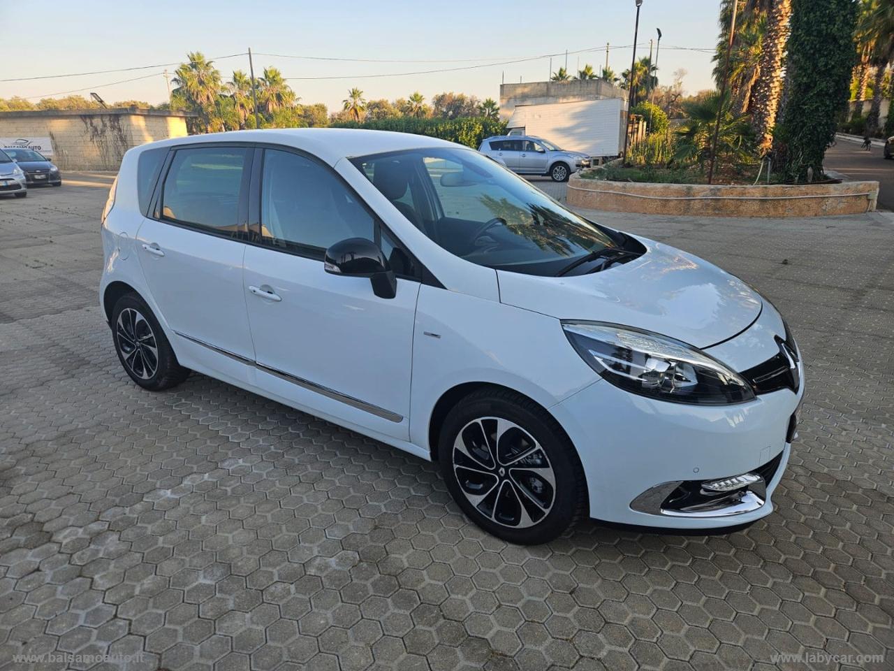 RENAULT Scénic XMod 1.5 dCi 110 CV EDC Bose